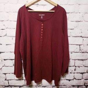 Plus size Maroon long sleeve top!
